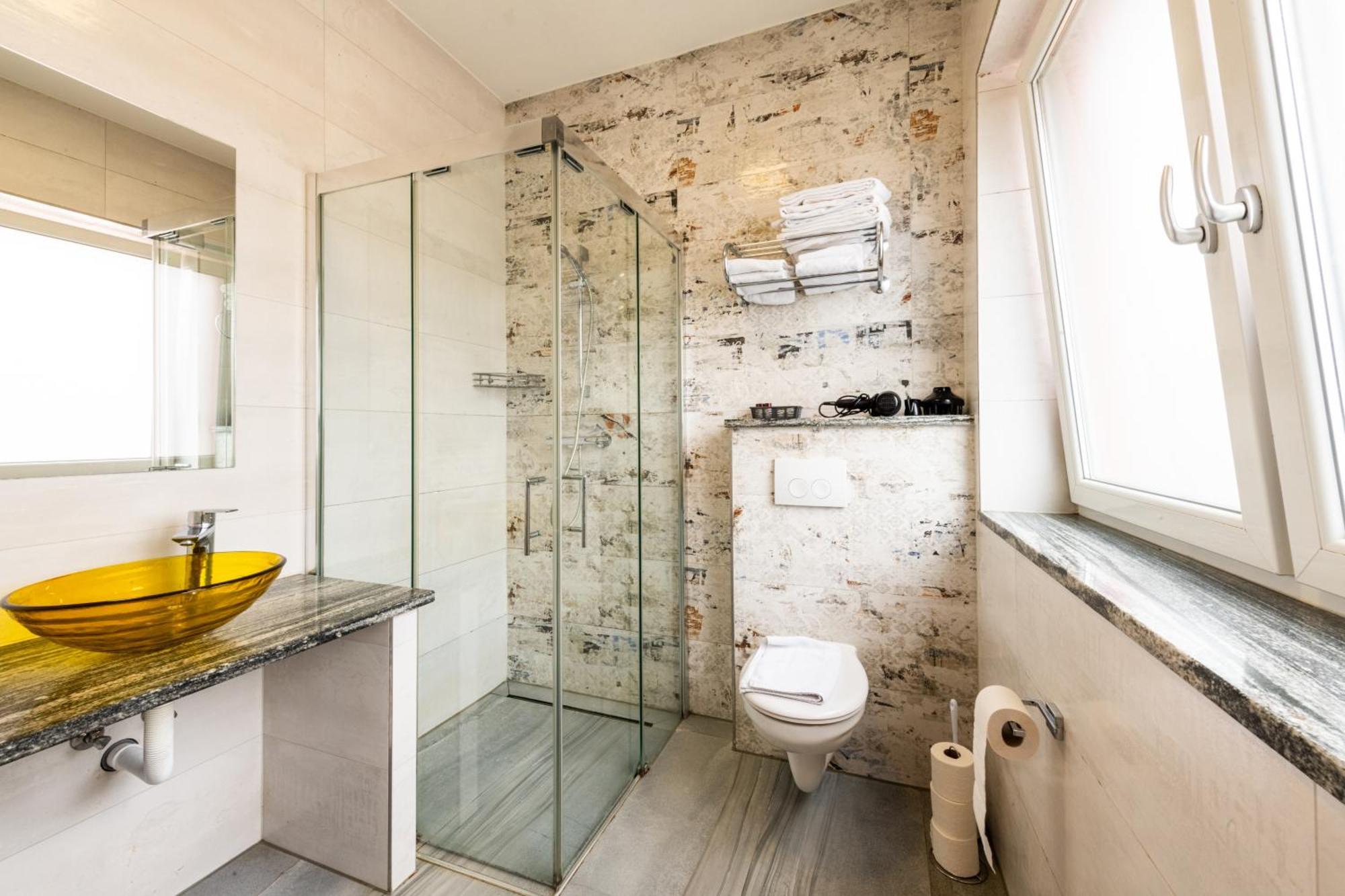 Wels Inn Hotel Εξωτερικό φωτογραφία