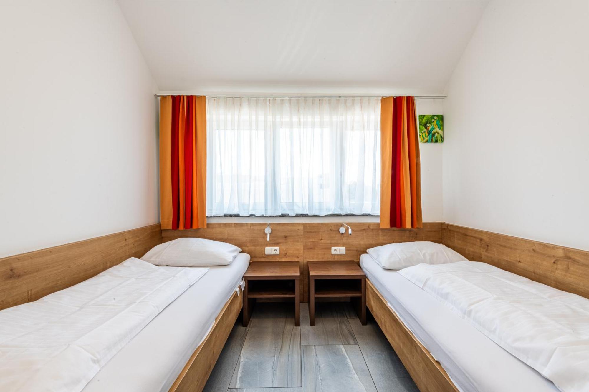 Wels Inn Hotel Εξωτερικό φωτογραφία