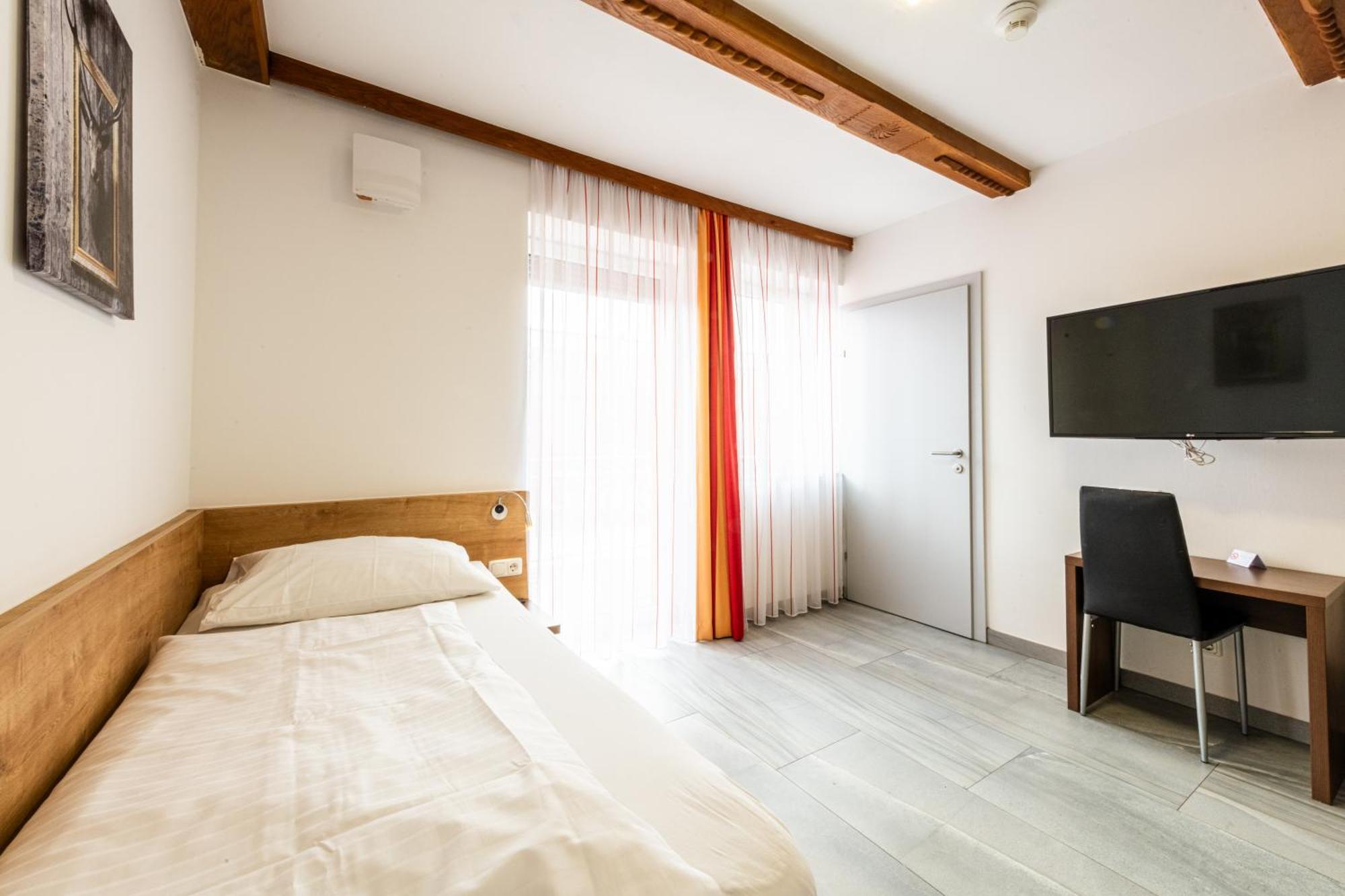 Wels Inn Hotel Εξωτερικό φωτογραφία